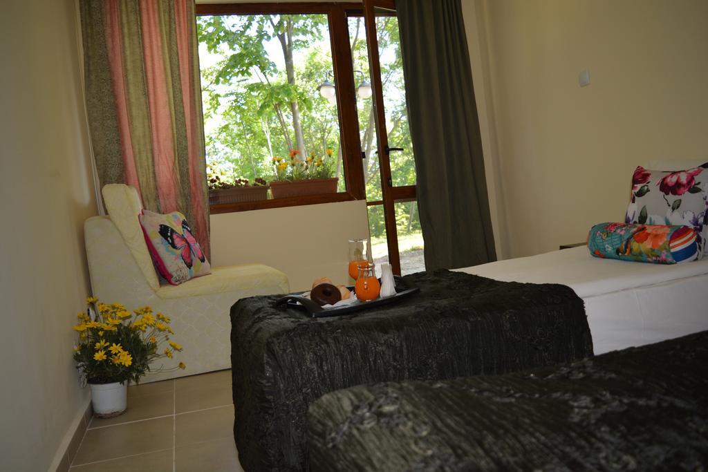 Sunshine Pearl Family Hotel Каварна Екстер'єр фото